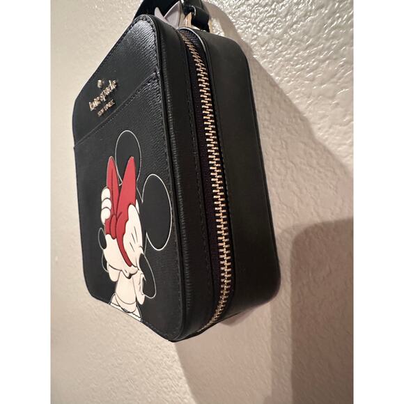 NWOT Disney X Kate Spade New York Minnie Mouse Daisy Vanity Crossbody Bag - Picture 5 of 9